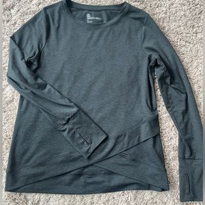 GAP Gapfit Brushed Tech Black Jersey Top.  Size M. Like new - never worn!